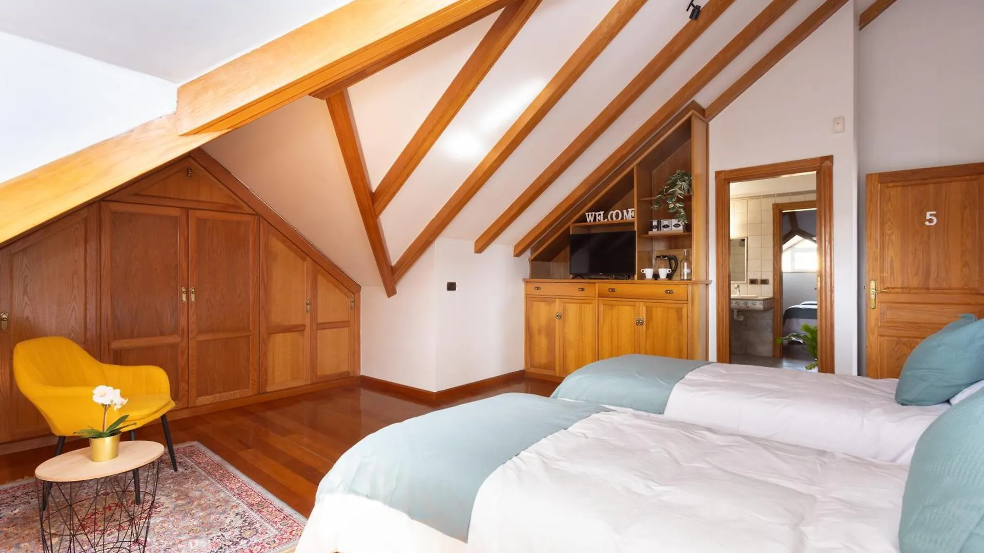 Casa Lali Habitacion Bano Compartido La Laguna  La Laguna (Tenerife)