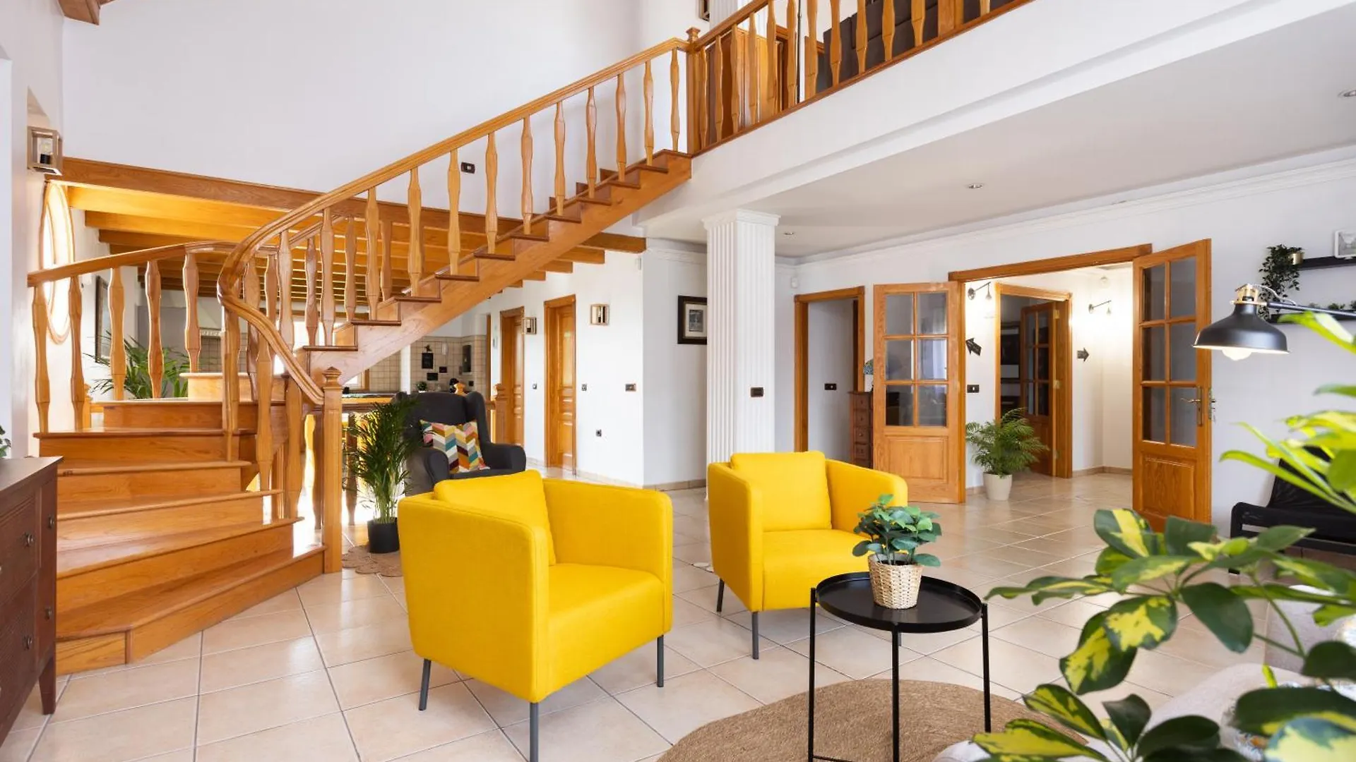 Guest house Casa Lali Habitacion Bano Compartido La Laguna  Spain